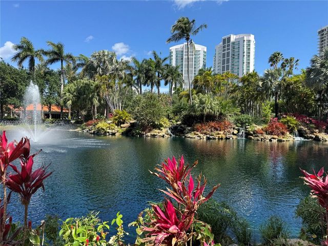 19101 NE 36th Ct 1005, Aventura, FL 33180