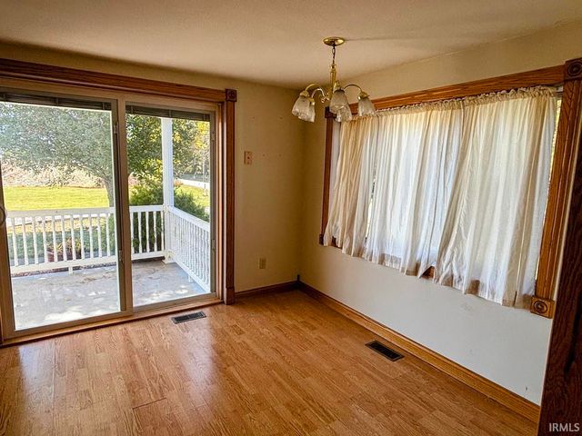 6739 N 700 W, Sharpsville, IN 46068