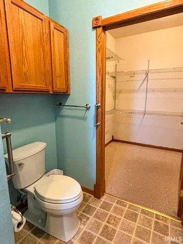 6739 N 700 W, Sharpsville, IN 46068