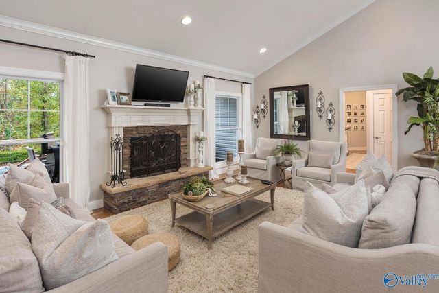 42 Case Circle, Trenton, GA 30752