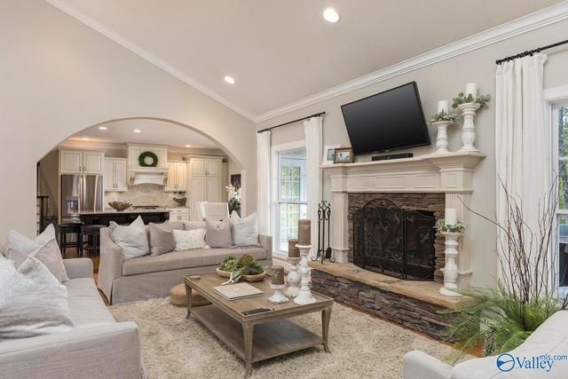 42 Case Circle, Trenton, GA 30752