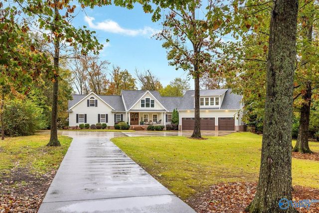 42 Case Circle, Trenton, GA 30752