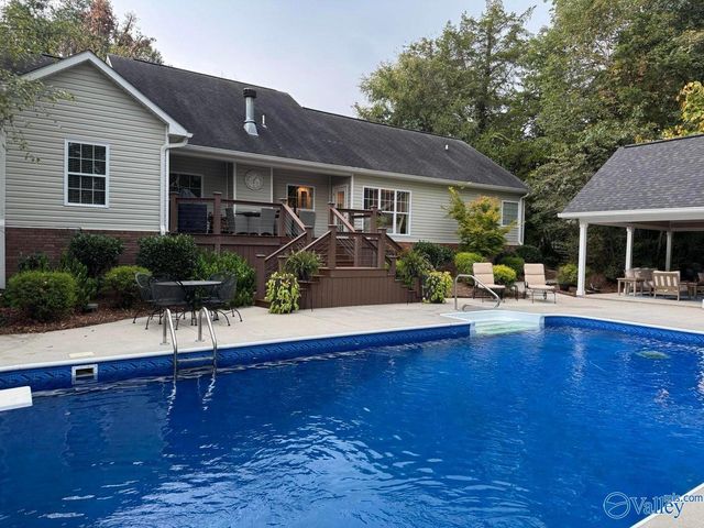 42 Case Circle, Trenton, GA 30752