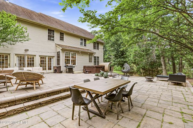 4 Suter Court, Jackson, NJ 08527