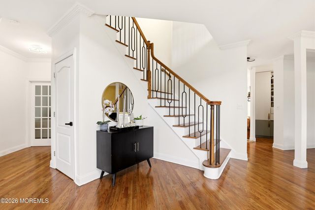 4 Suter Court, Jackson, NJ 08527