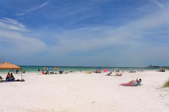 1001 POINT OF ROCKS ROAD 208, Sarasota, FL 34242