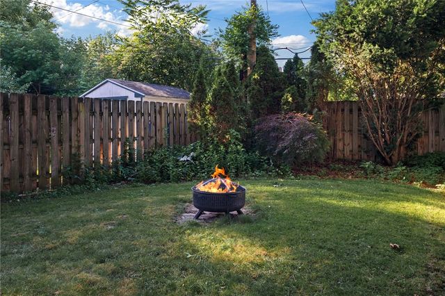 186 Wilsonia Road, Rochester, NY 14609