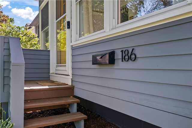 186 Wilsonia Road, Rochester, NY 14609