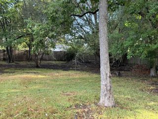 442 Baywood Street, La Porte, TX 77571