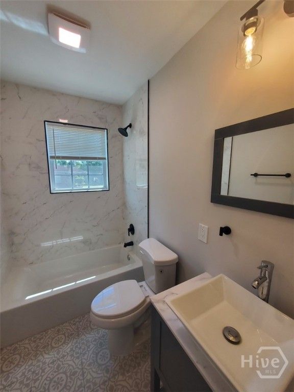 Image 12 of property listing at 1202 Love Street, Savannah, GA 31415