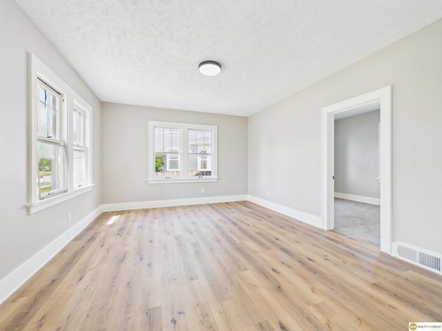 340 W 5th Street, Fremont, NE 68025