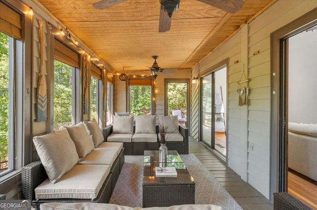 5573 Hidden Harbor Landing, Gainesville, GA 30504