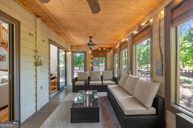 5573 Hidden Harbor Landing, Gainesville, GA 30504