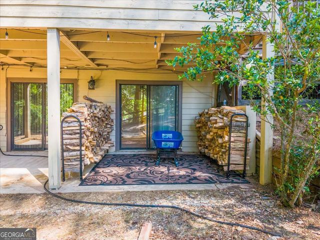 5573 Hidden Harbor Landing, Gainesville, GA 30504
