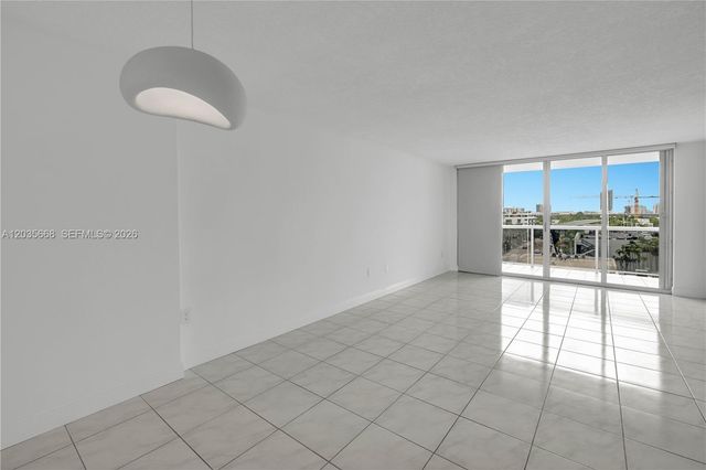 1900 Sunset Harbour Dr 707, Miami Beach, FL 33139