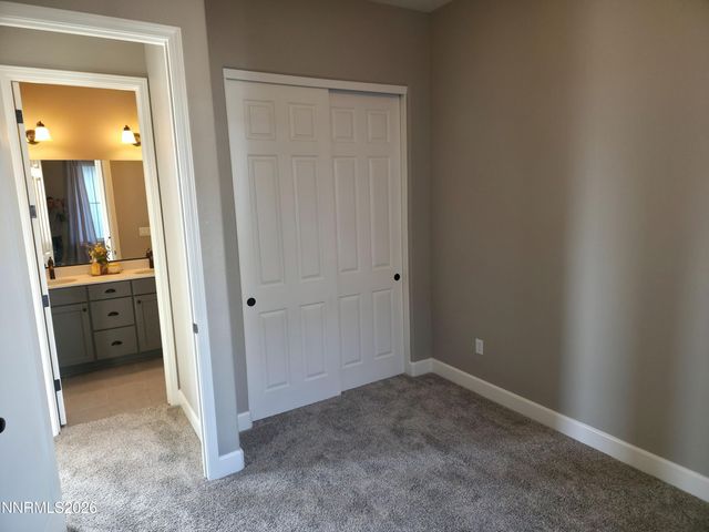 11541 Hacienda Ridge Way, Sparks, NV 89441