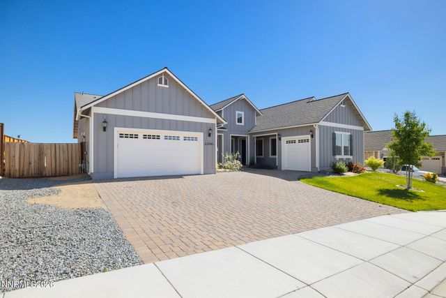 11541 Hacienda Ridge Way, Sparks, NV 89441