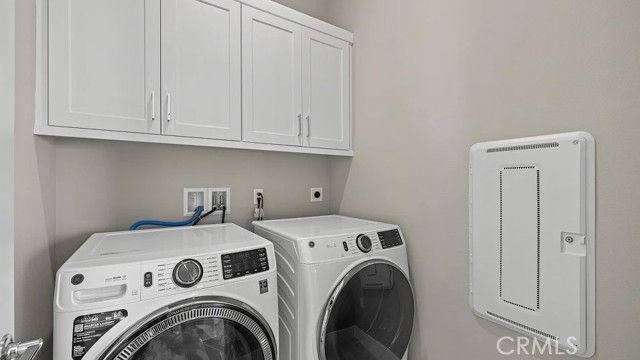 828 Sonia, Irvine, CA 92618