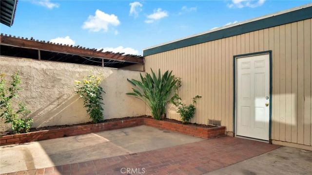 9817 Sun Valley Dr, Montclair, CA 91763