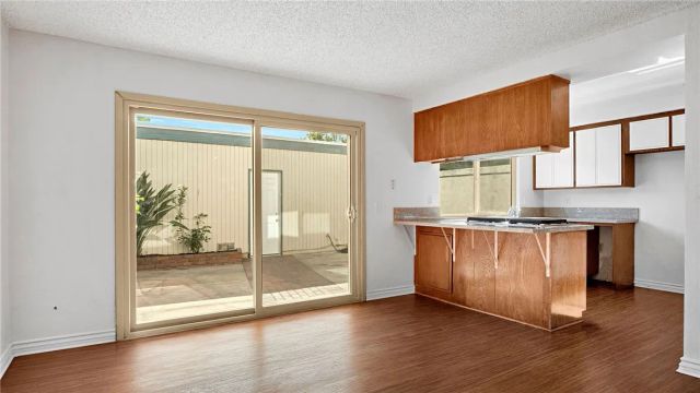 9817 Sun Valley Dr, Montclair, CA 91763