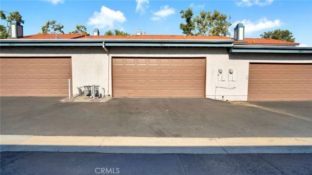 9817 Sun Valley Dr, Montclair, CA 91763