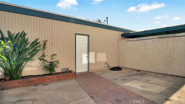 9817 Sun Valley Dr, Montclair, CA 91763