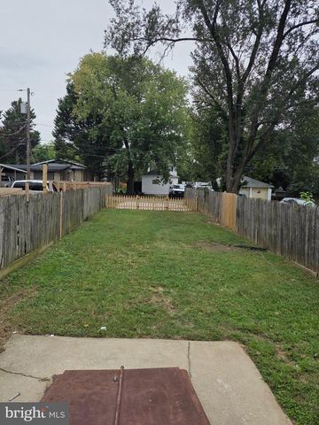 325 WASHBURN AVE, Baltimore, MD 21225