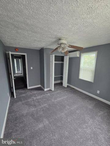 325 WASHBURN AVE, Baltimore, MD 21225