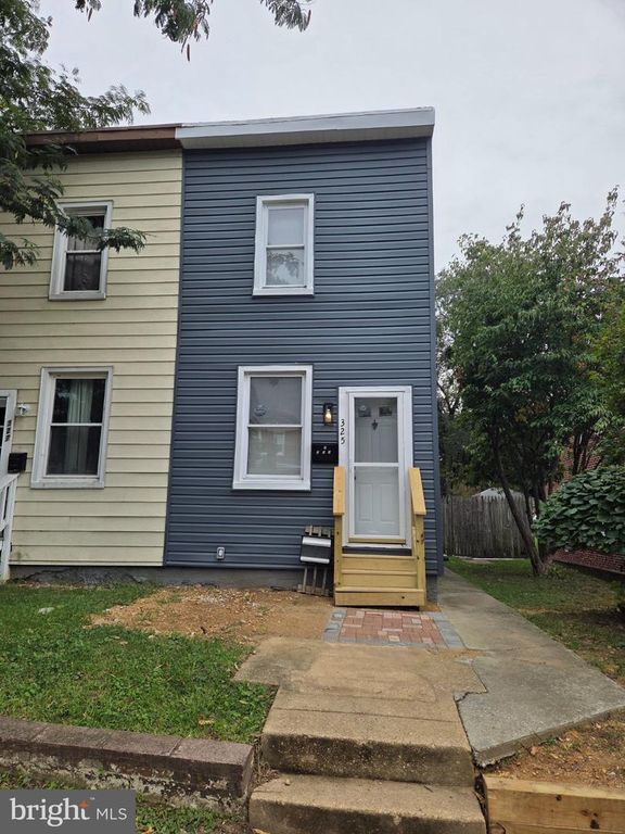 325 WASHBURN AVE, Baltimore, MD 21225