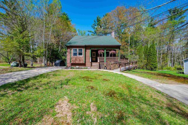21 Elaine Road, Middleton, NH 03887