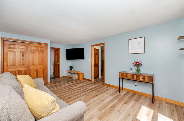 21 Elaine Road, Middleton, NH 03887