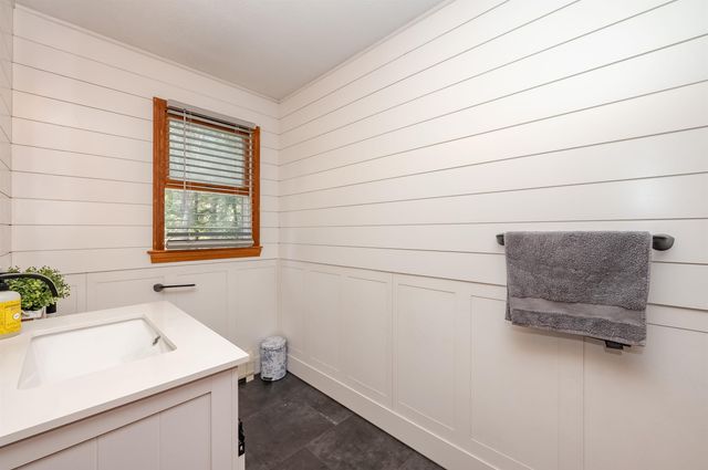 21 Elaine Road, Middleton, NH 03887