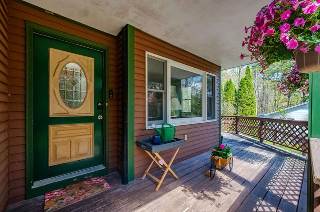 21 Elaine Road, Middleton, NH 03887