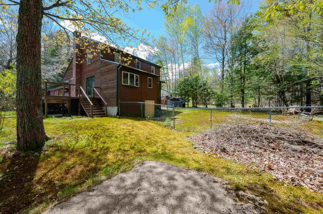 21 Elaine Road, Middleton, NH 03887