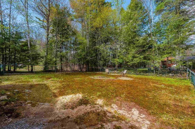 21 Elaine Road, Middleton, NH 03887