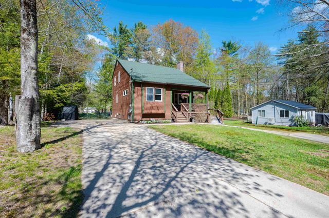 21 Elaine Road, Middleton, NH 03887