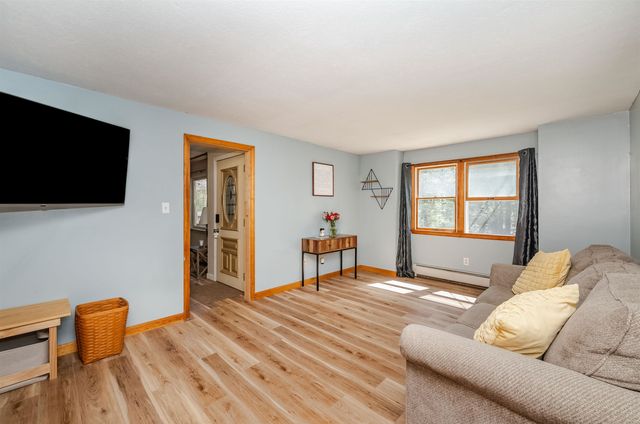 21 Elaine Road, Middleton, NH 03887