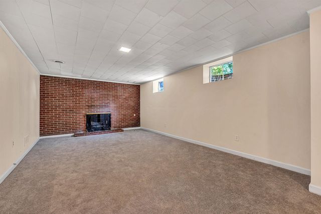 423 Highfield RD, Salem, VA 24153