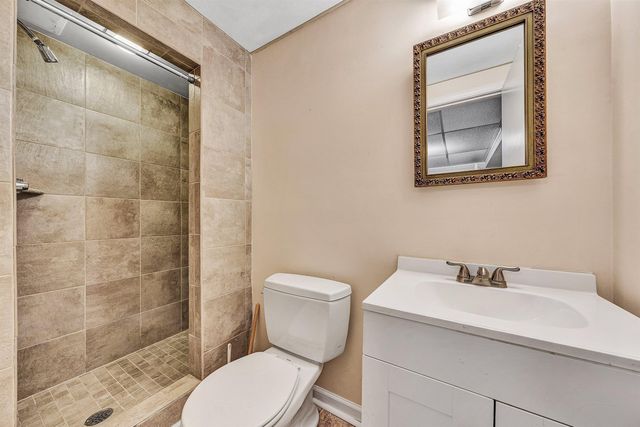 423 Highfield RD, Salem, VA 24153
