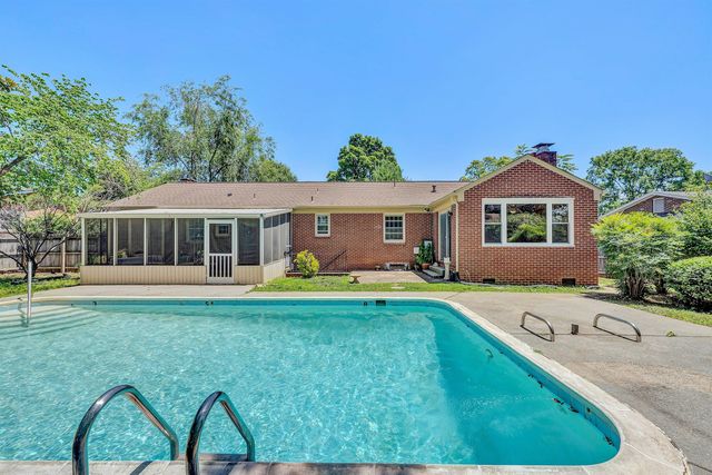 423 Highfield RD, Salem, VA 24153