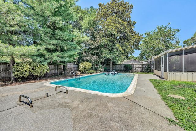 423 Highfield RD, Salem, VA 24153