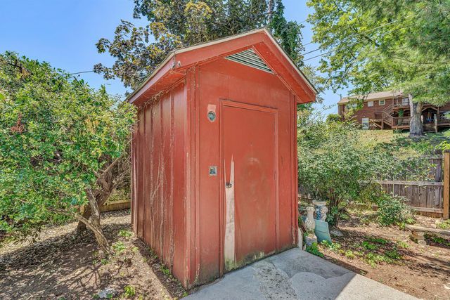 423 Highfield RD, Salem, VA 24153