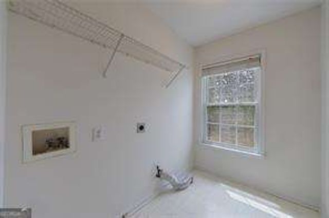 495 Chippenham Court, Johns Creek, GA 30005