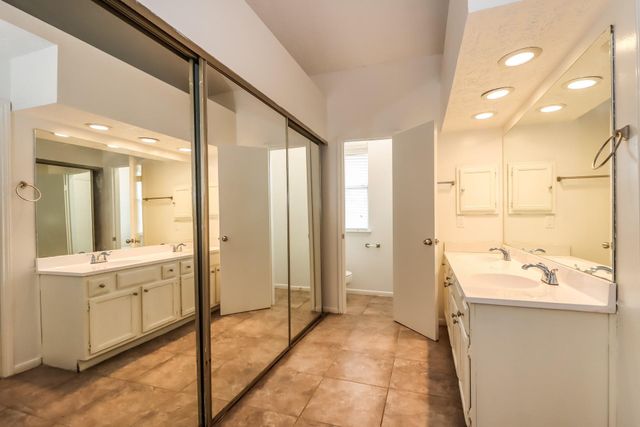 16602 Quiet Trail Drive, Humble, TX 77396