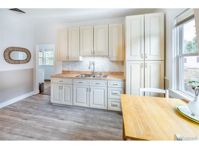 1022 S Santa Fe Ave, Pueblo, CO 81006