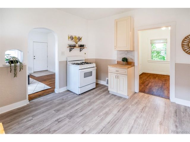 1022 S Santa Fe Ave, Pueblo, CO 81006
