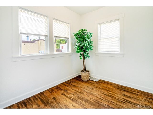 1022 S Santa Fe Ave, Pueblo, CO 81006