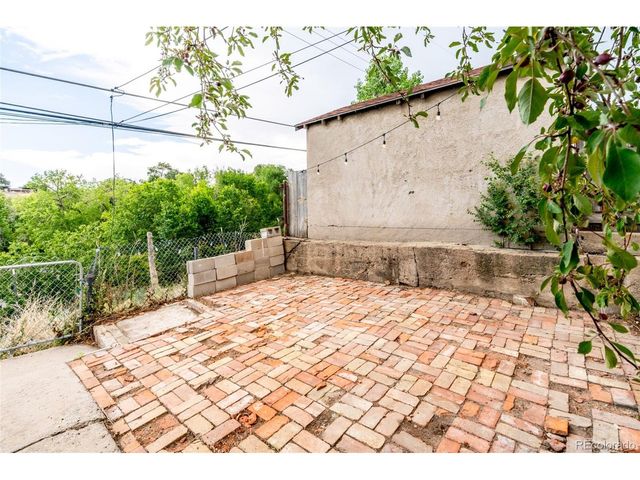 1022 S Santa Fe Ave, Pueblo, CO 81006