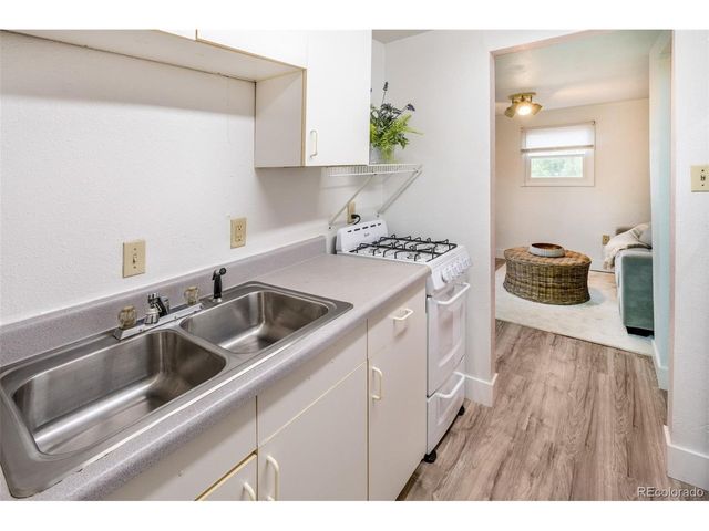 1022 S Santa Fe Ave, Pueblo, CO 81006