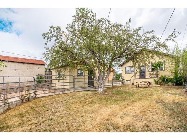 1022 S Santa Fe Ave, Pueblo, CO 81006